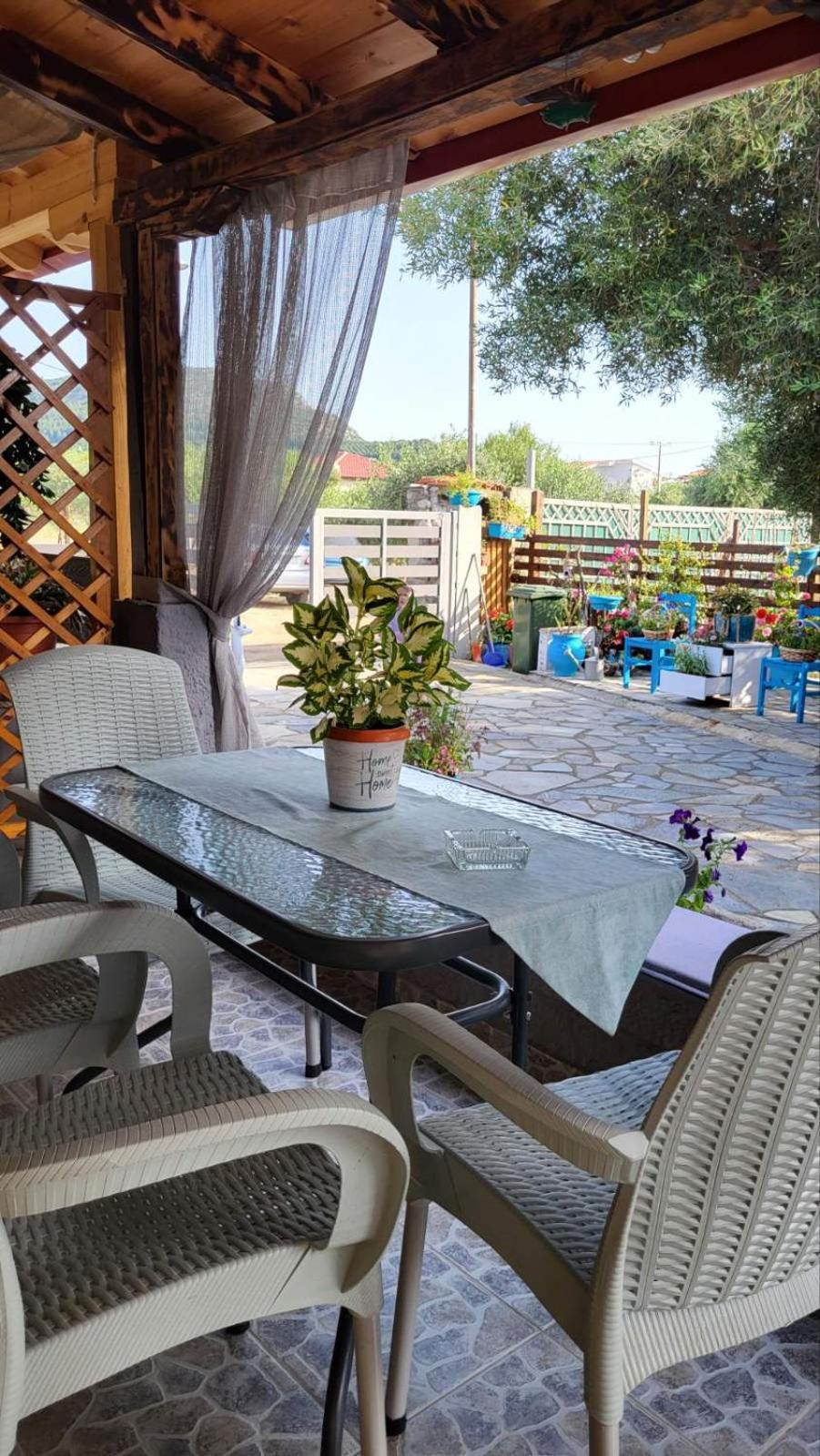 Housebutterfly Apartamento Torone Quarto foto